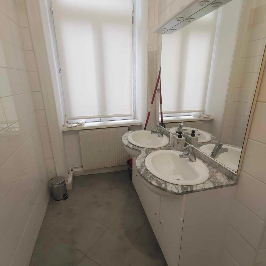Large 4 Room Apartment In The Center Of Wiedeń Zewnętrze zdjęcie