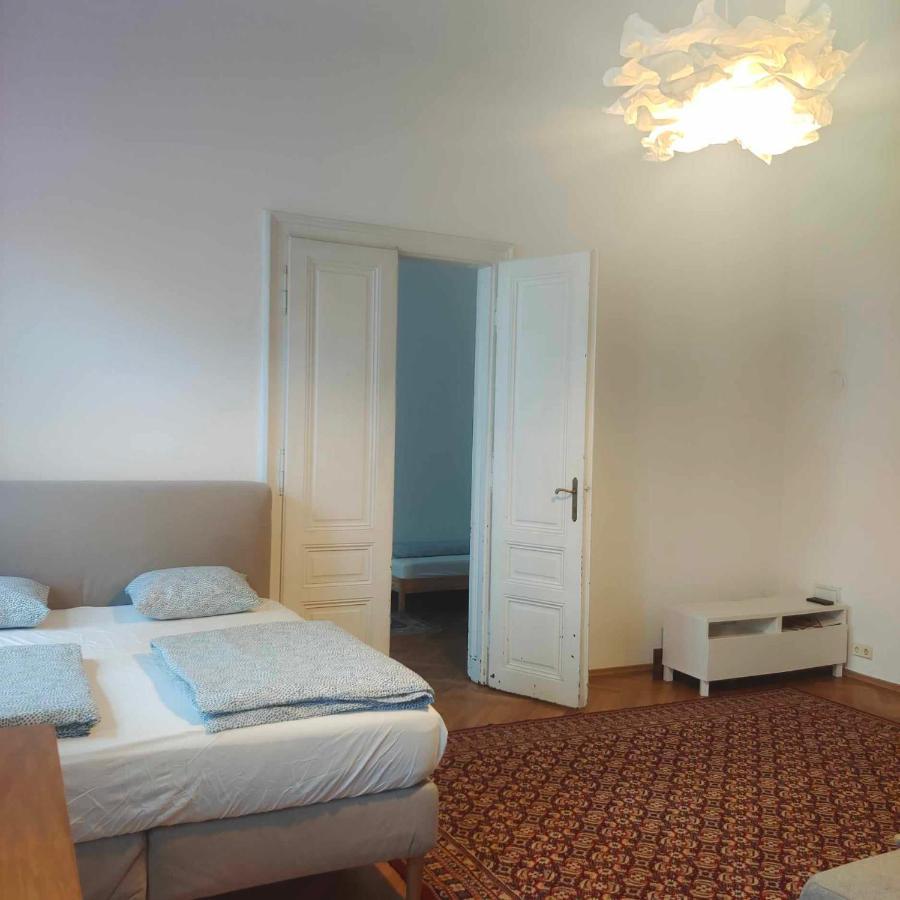 Large 4 Room Apartment In The Center Of Wiedeń Zewnętrze zdjęcie